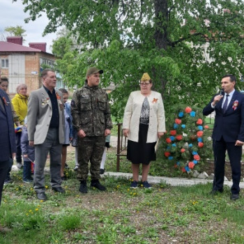 Проведены торжественные митинги у обелисков, памятников и мемориалов памяти погибшим воинам